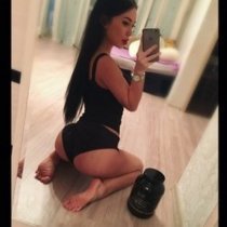 Индивидуалка: Дина