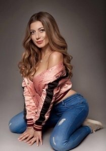 Индивидуалка: Амина