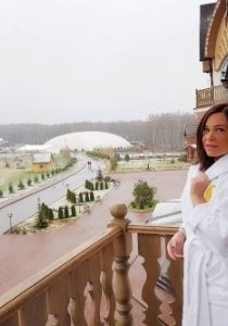 Индивидуалка: Лариса
