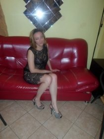 Массажистка: Эля