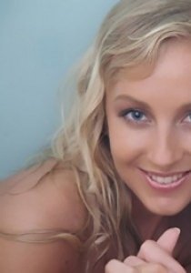 Индивидуалка: Оля Аня