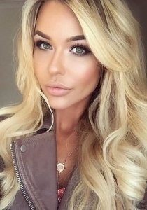 Индивидуалка: Оля