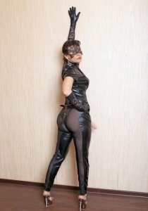 Индивидуалка: Лариса