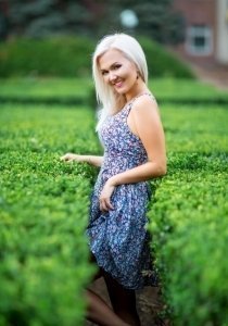 Индивидуалка: Снежанна