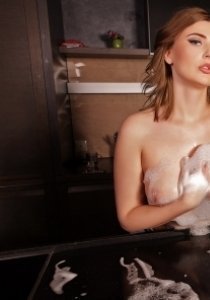 Индивидуалка: Тэя