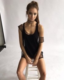 Индивидуалка: Вика