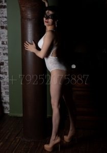 Массажистка: Диана