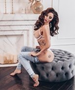 Индивидуалка: Кира