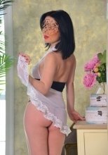 Массажистка: Марта