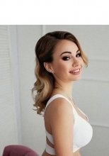 Индивидуалка: Арина