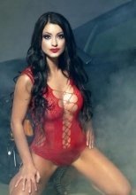 Массажистка: Лера