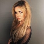 Индивидуалка: Дина