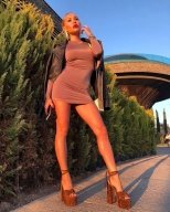 Индивидуалка: Света