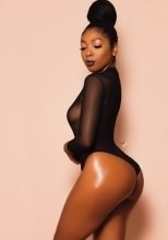 Индивидуалка: Наоми