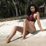 Индивидуалка: Лора