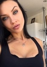 Индивидуалка: Юля
