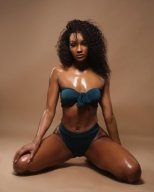 Индивидуалка: Лора