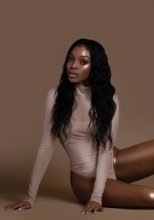 Индивидуалка: Лора