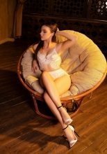 Индивидуалка: Лора