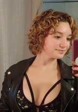 Массажистка: Лина