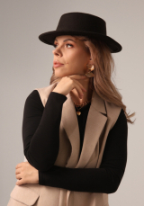 Индивидуалка: Тина