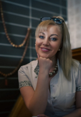 Массажистка: Елена