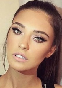 Индивидуалка: Катя