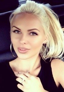 Индивидуалка: Оля
