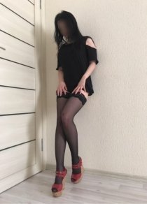 Массажистка: Алина