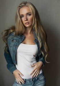 Индивидуалка: Алина