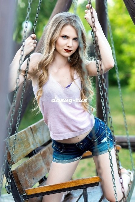 Индивидуалка: Света